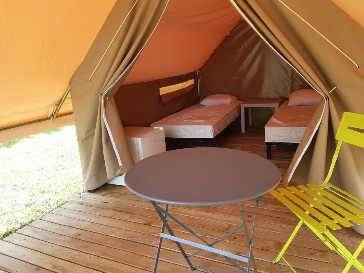Camping De La Miniere Forges-les-Eaux Zewnętrze zdjęcie