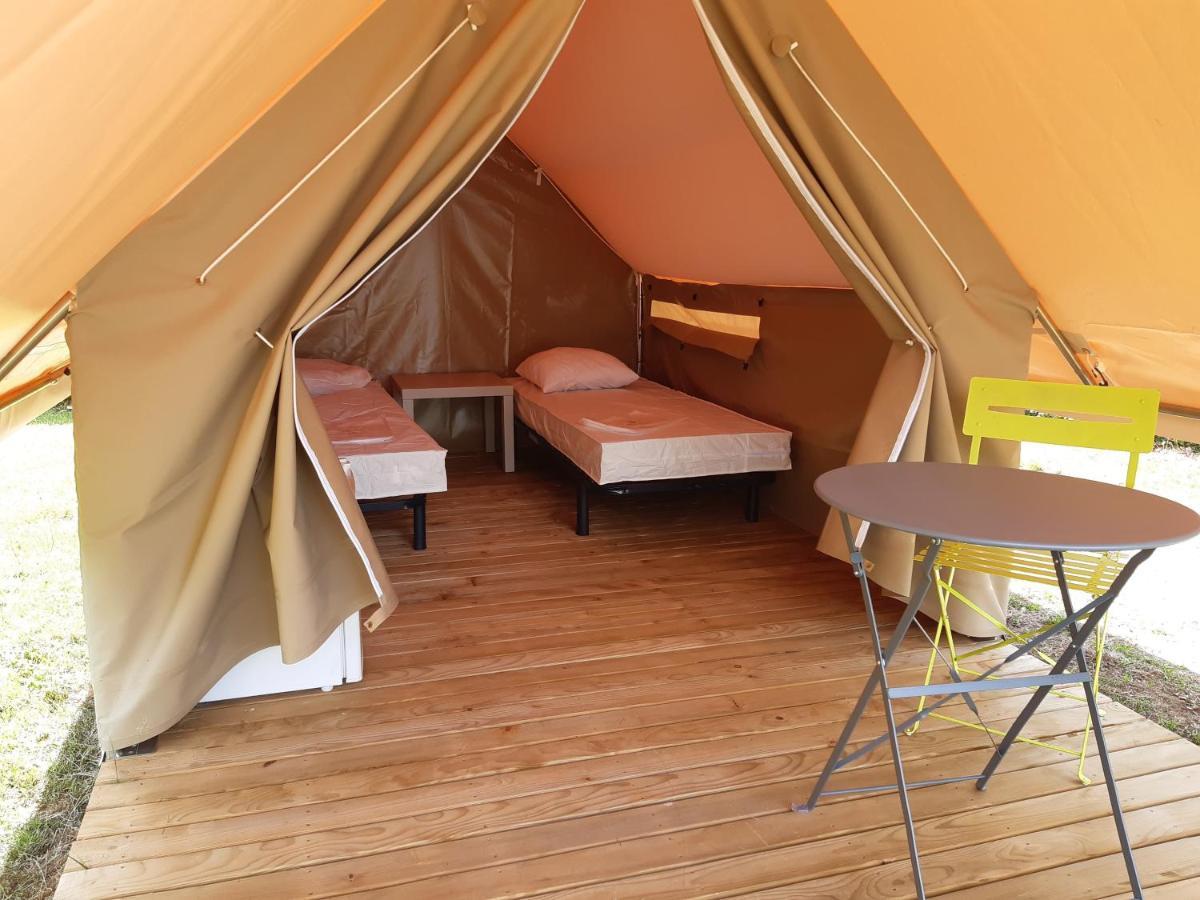 Camping De La Miniere Forges-les-Eaux Zewnętrze zdjęcie