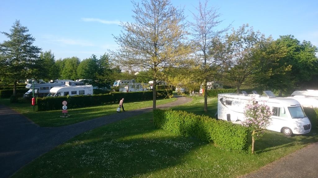 Camping De La Miniere Forges-les-Eaux Zewnętrze zdjęcie